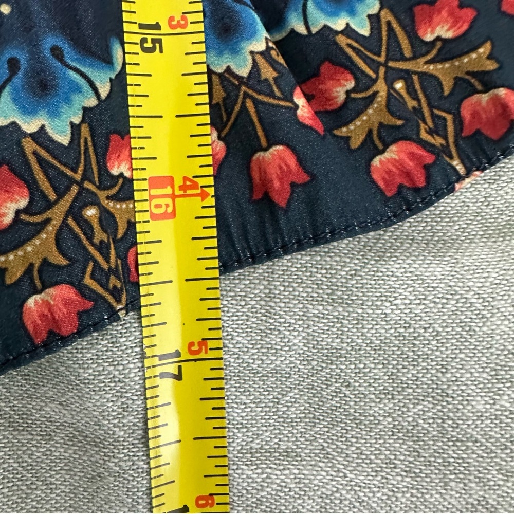 Farm Rio Off Shoulder Printed Butterfly Blouse Size XS (P) - Picture 5 of 5